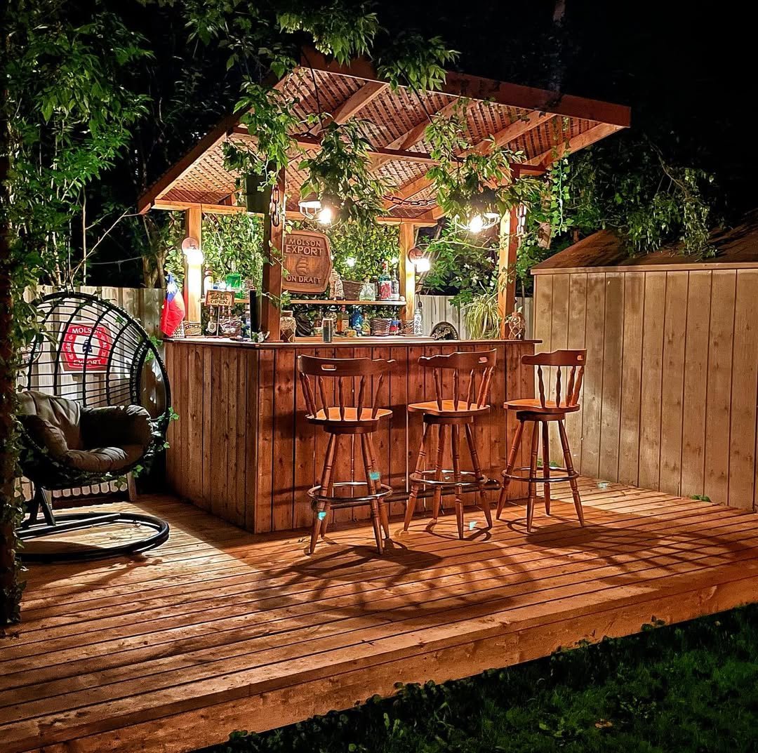 DIY Backyard Outdoor Bar
