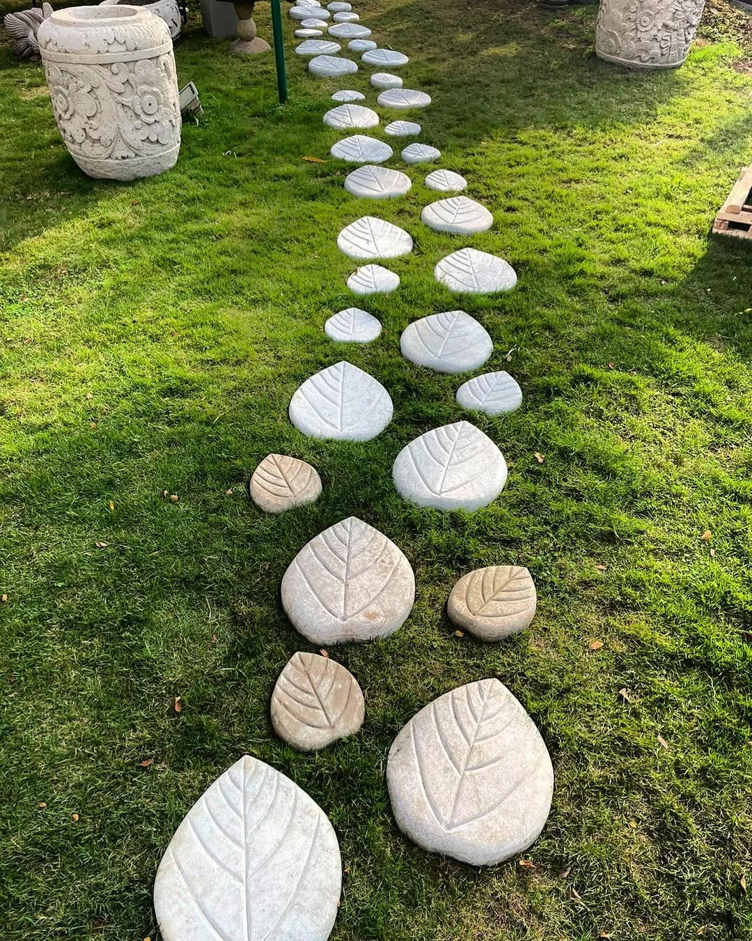 DIY Backyard Stepping Stones