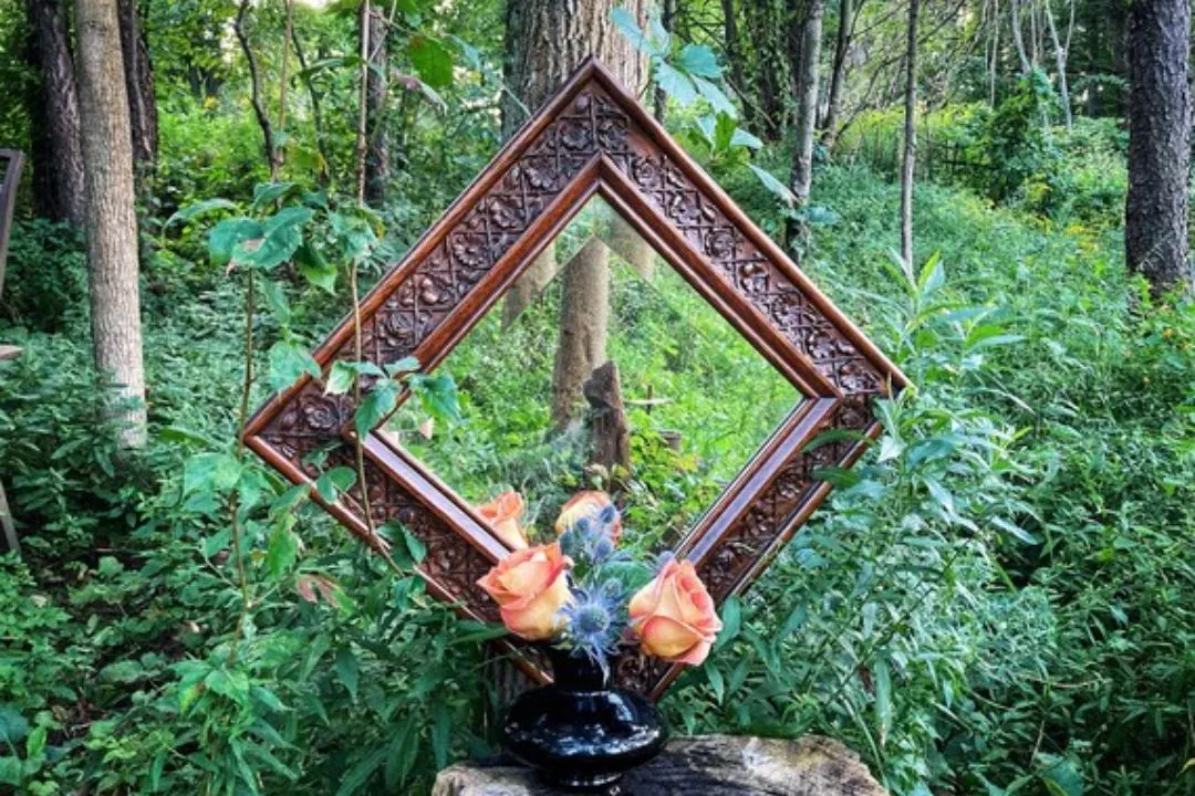 Antique Mirror Garden Decoration