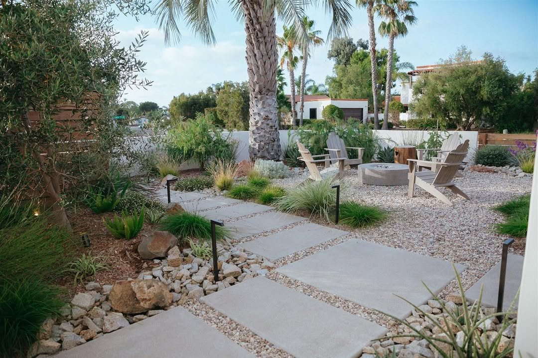 Small Backyard Landscaping Mixed Material Pathway 