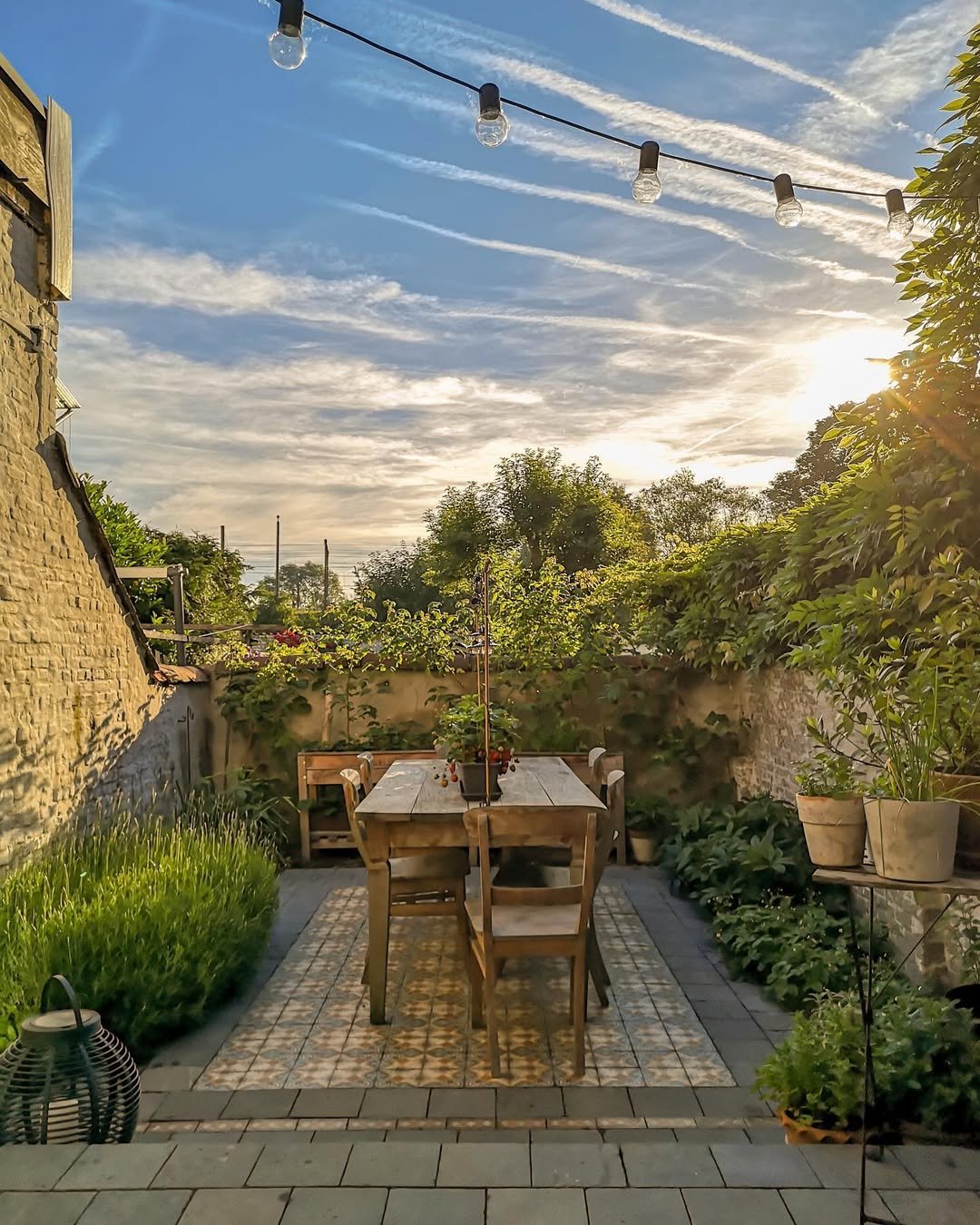 Narrow Backyard Ideas For A Better Outdoor Look