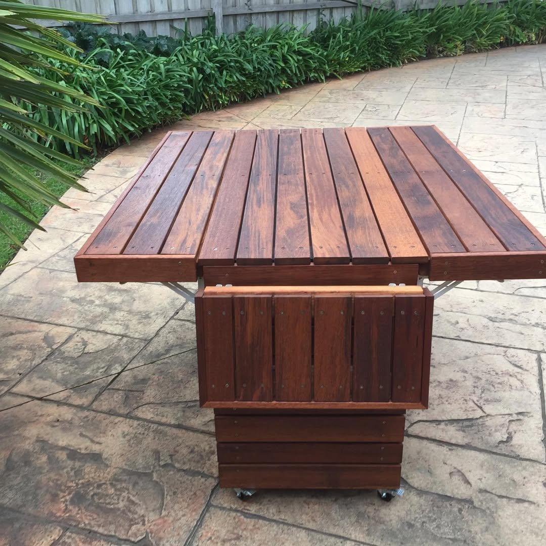 Small Backyard Landscapin Storage bench