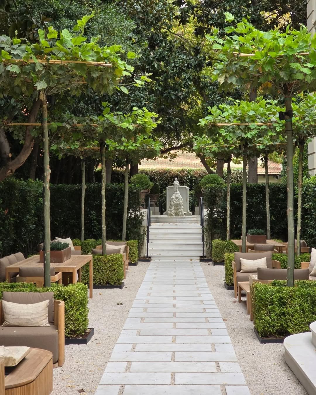 Small Backyard Landscaping Pocket Seating Areas