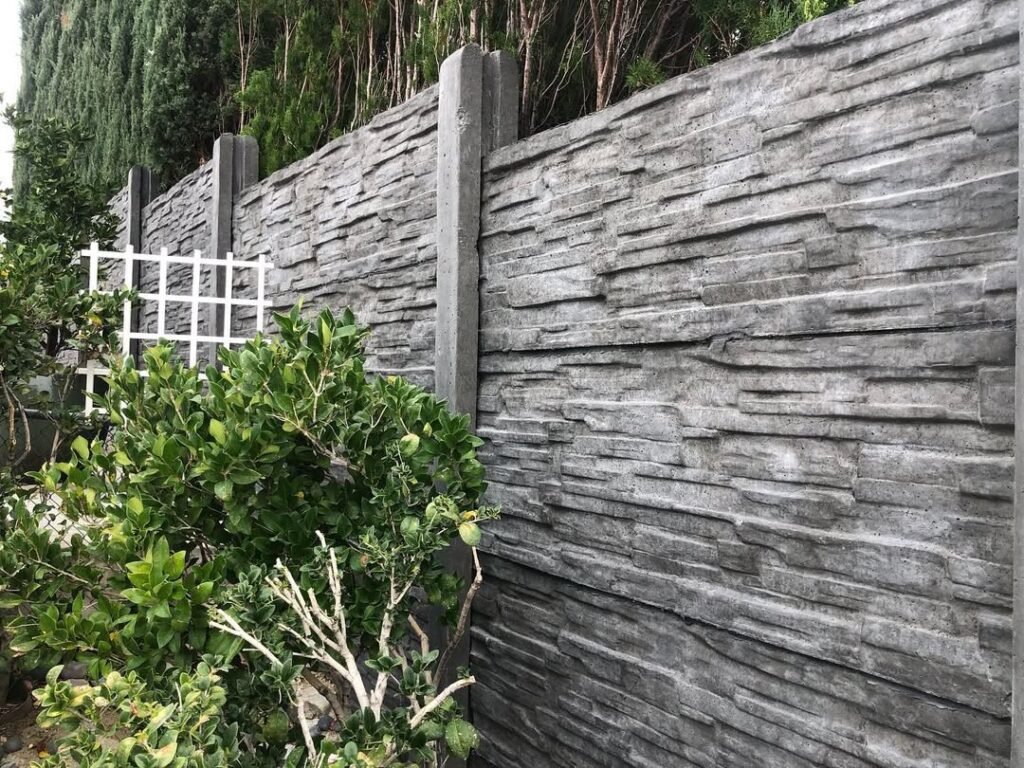 Cinder Block Fence and Wood Combo