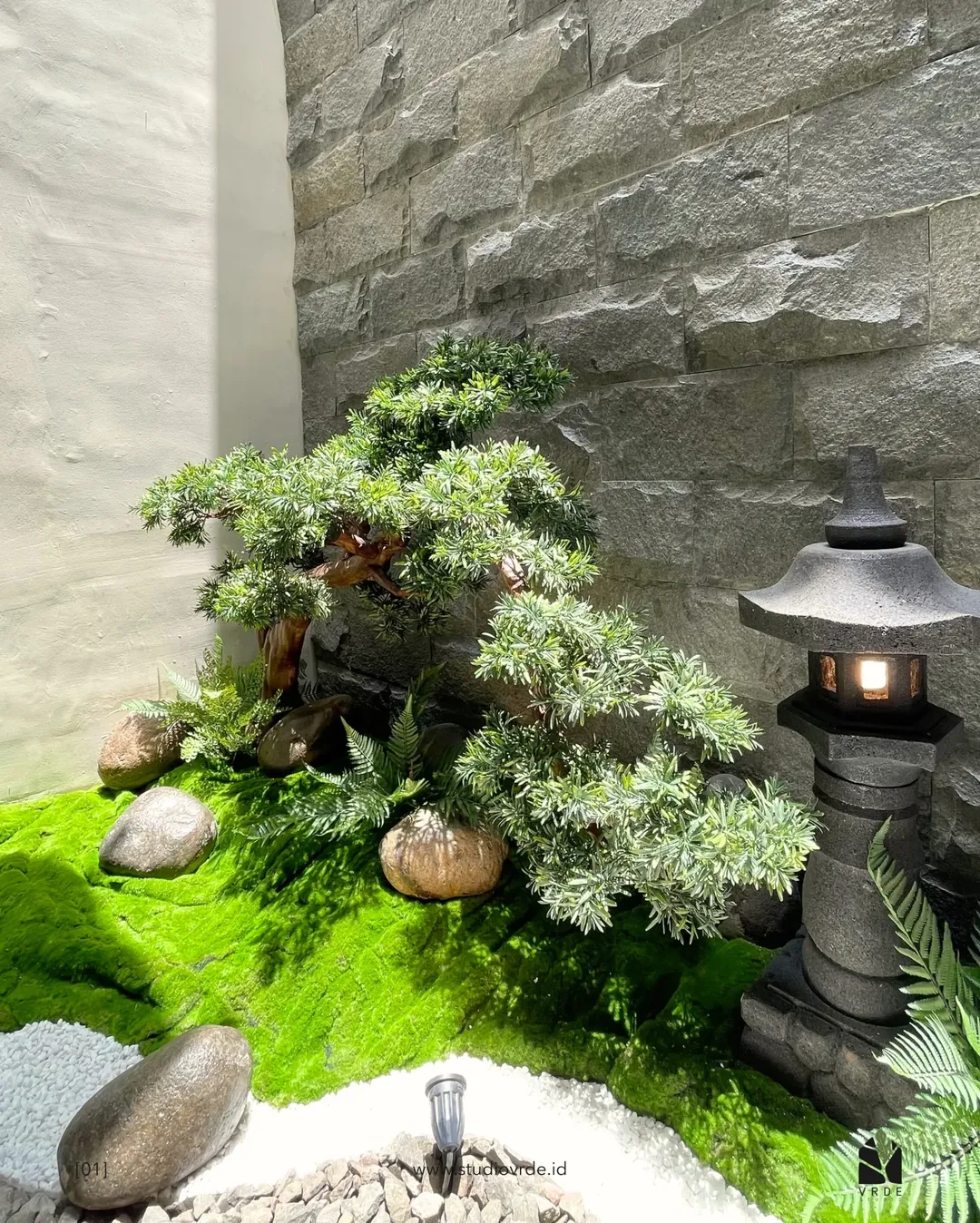 eco-friendly Mini Zen Gardens