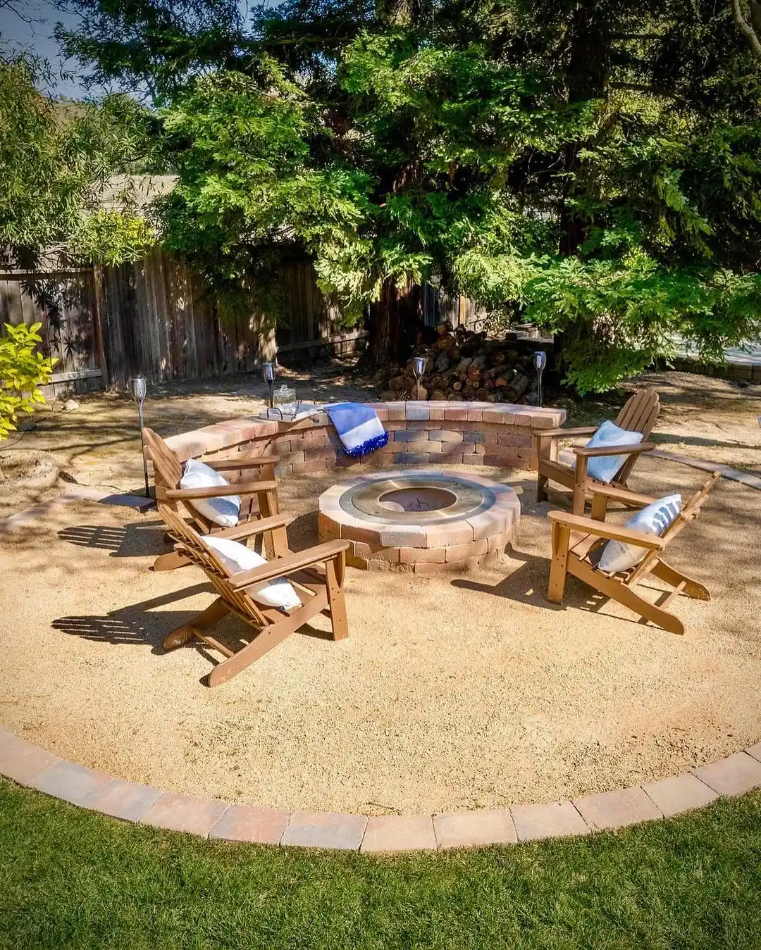 Townhouse Backyard Cozy Fire Pit Area