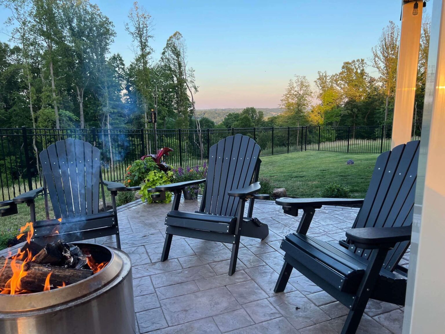 19 Fire Pit Seating Area Ideas to Transform Your Outdoor Space into a ...