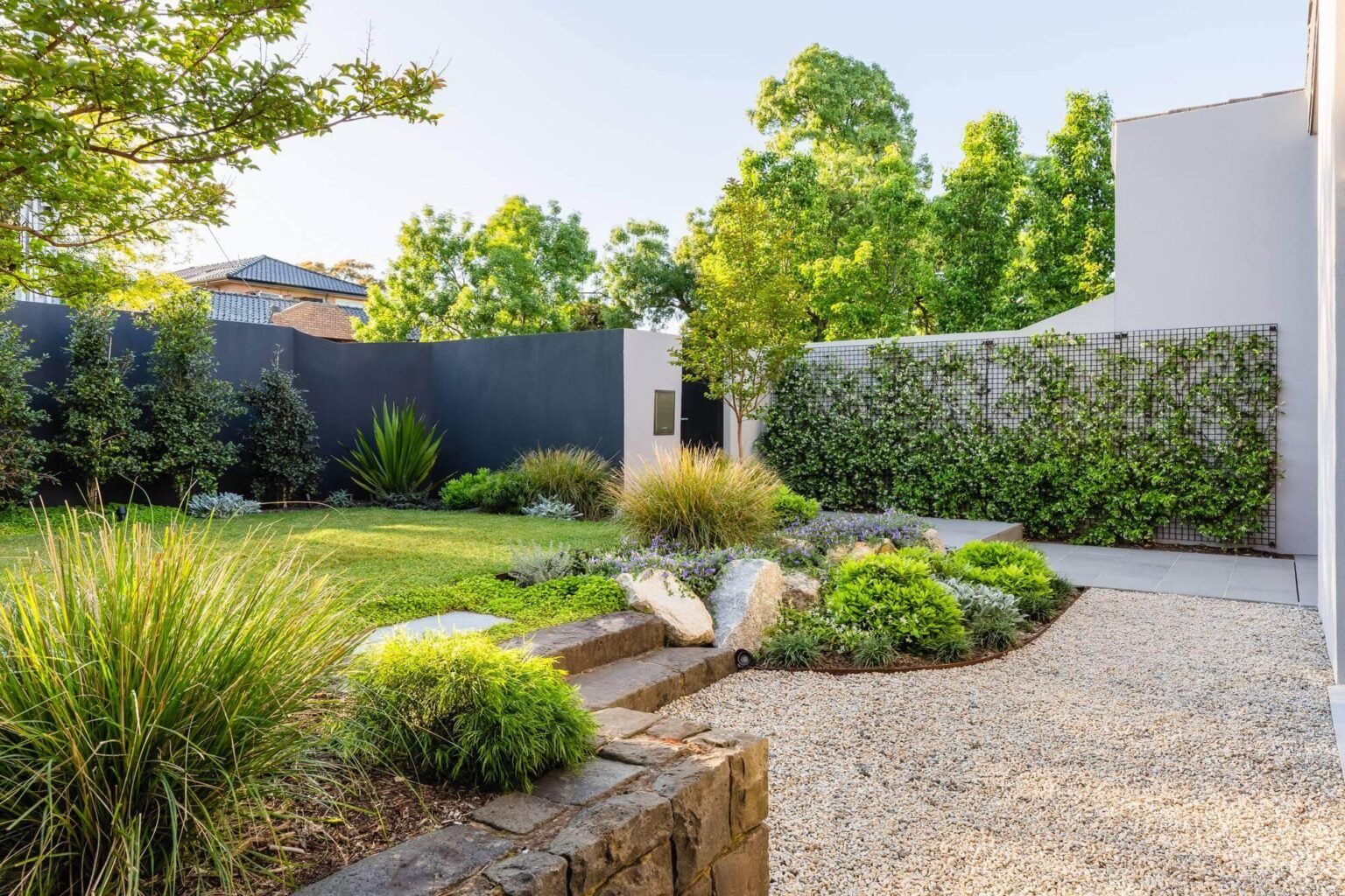 19 Stylish Gravel Front Garden Ideas to Instantly Boost Curb Appeal ...