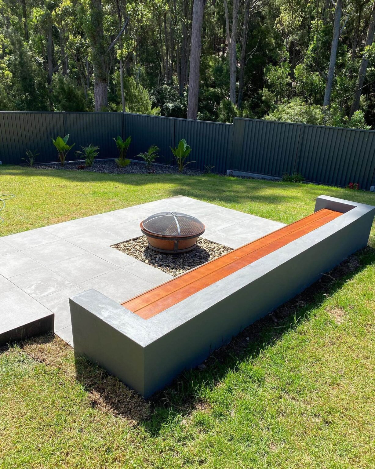 19 Fire Pit Seating Area Ideas to Transform Your Outdoor Space into a