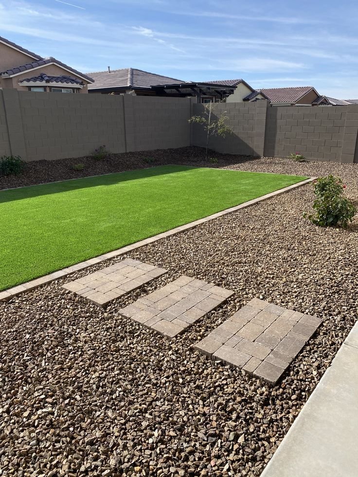 Cozy Outdoor Dining Gravel Backyard 