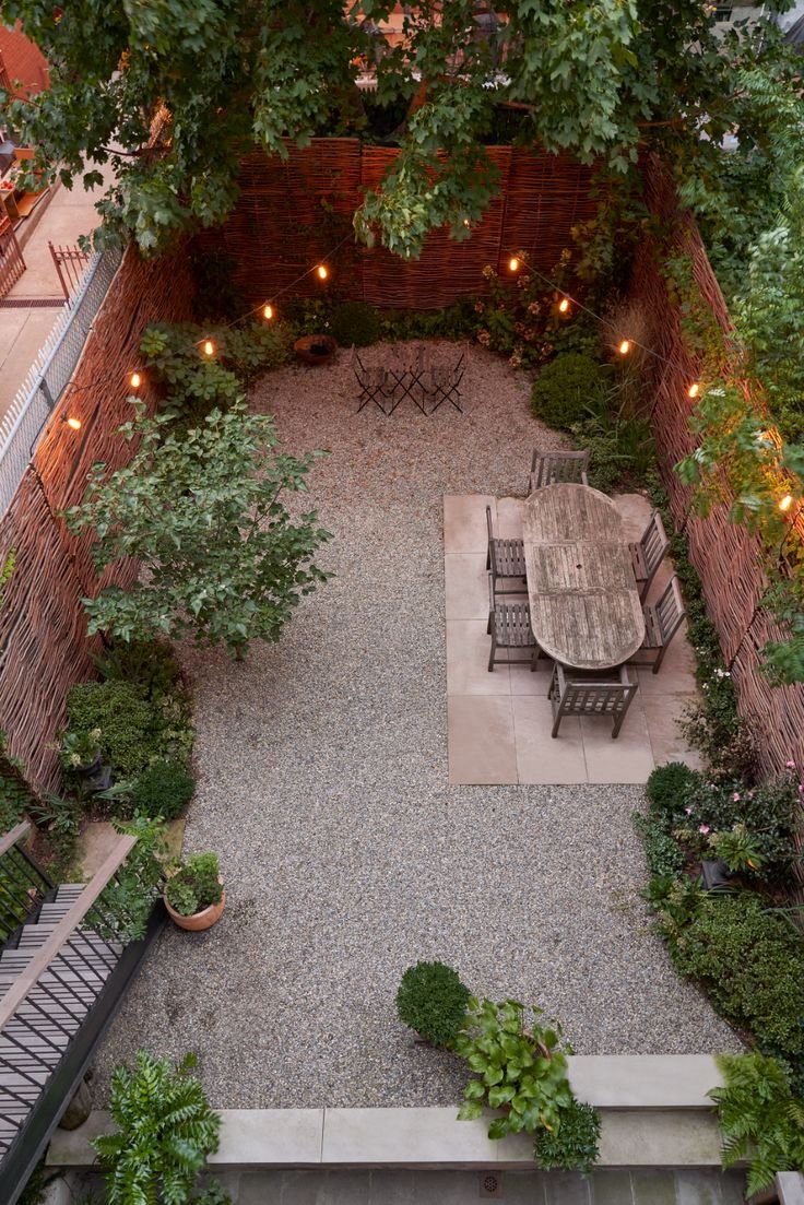 14 Stunning Gravel Backyard Ideas That Will Transform Your Outdoor Space! - 2. Elegant Dining Space