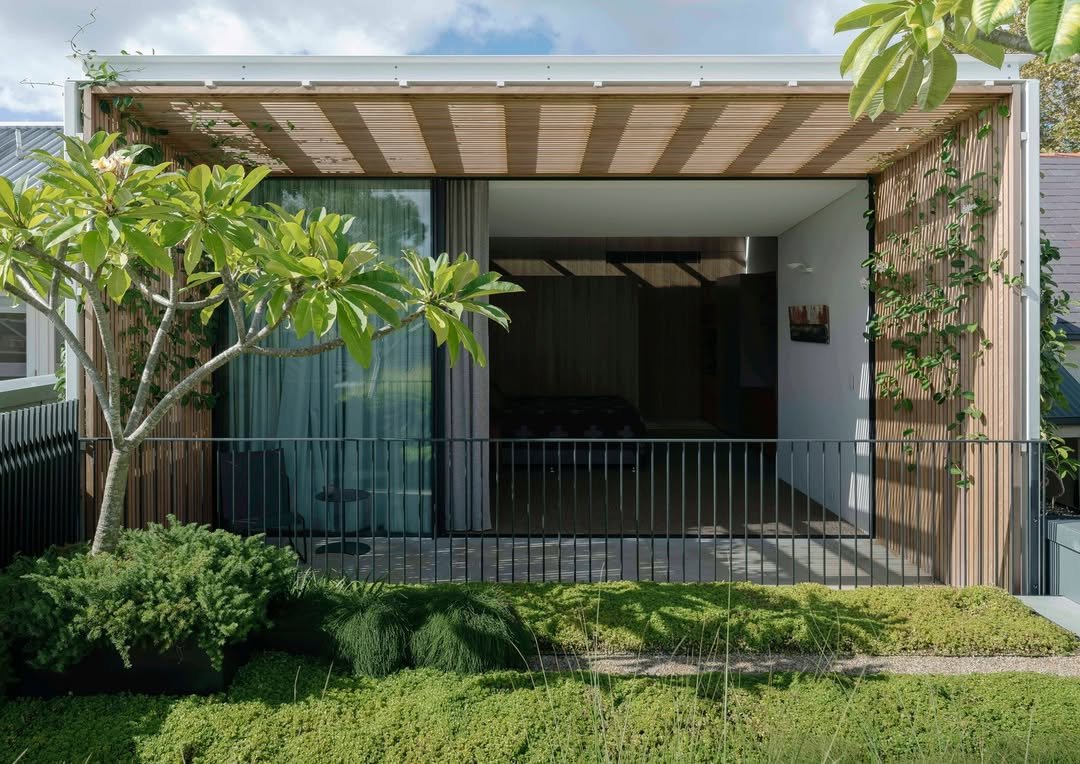 Secret Garden Modern Minimalist Sliding Doors