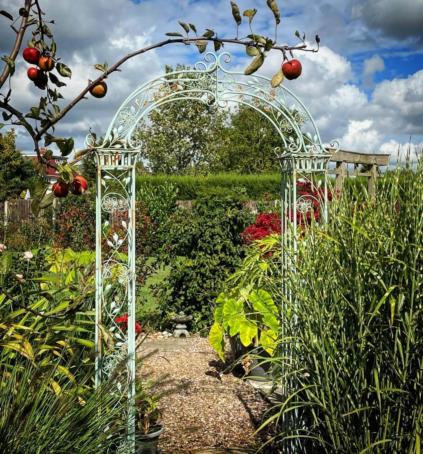 Wrought Iron Arch in Stunning Garden Arch Trellis 