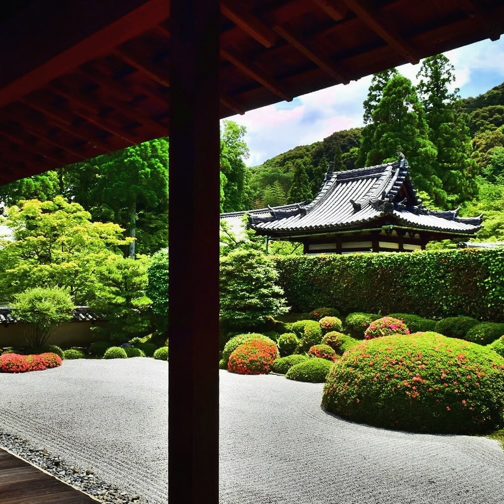 Mounded Shrubs and Gravel Japanese Garden Design