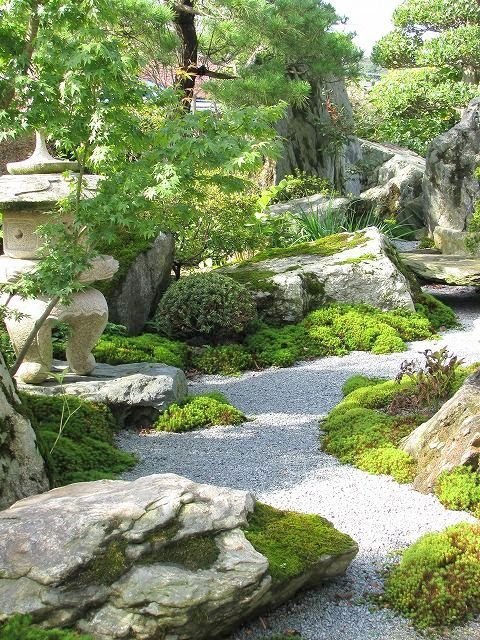 Japanese Rock Garden Tranquil Water Feature
