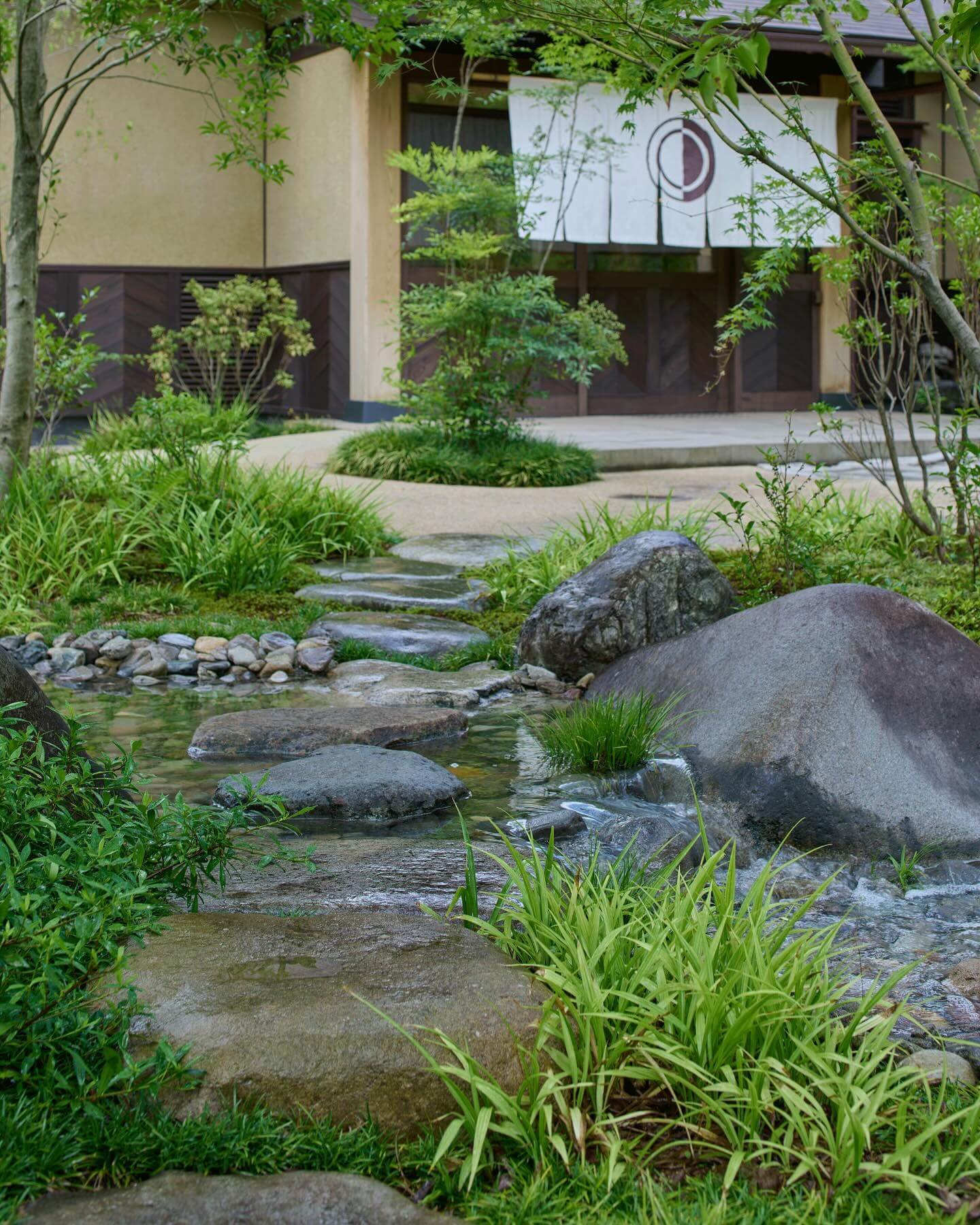 Stream Path for Japanese Garden Design