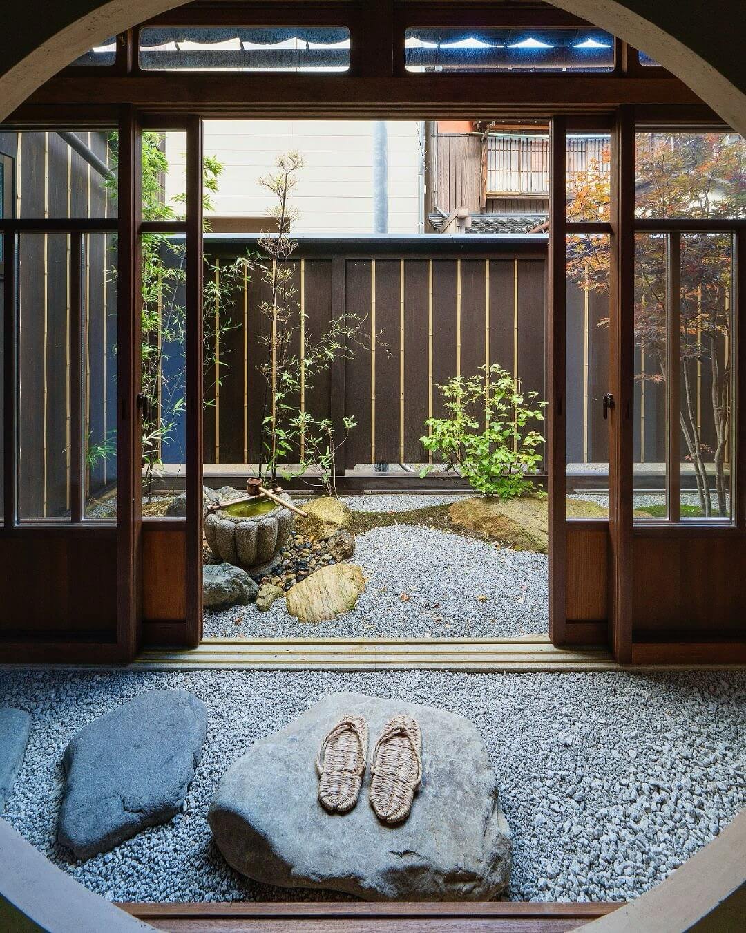 Shoji-Framed Pocket Japanese Garden Design