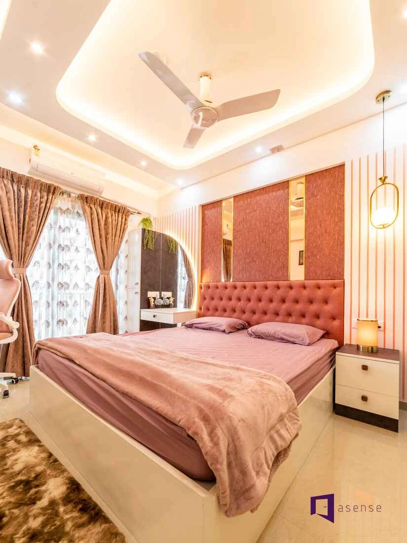 Bedroom Interior Designs Grand and Majestic: A Royal Touch