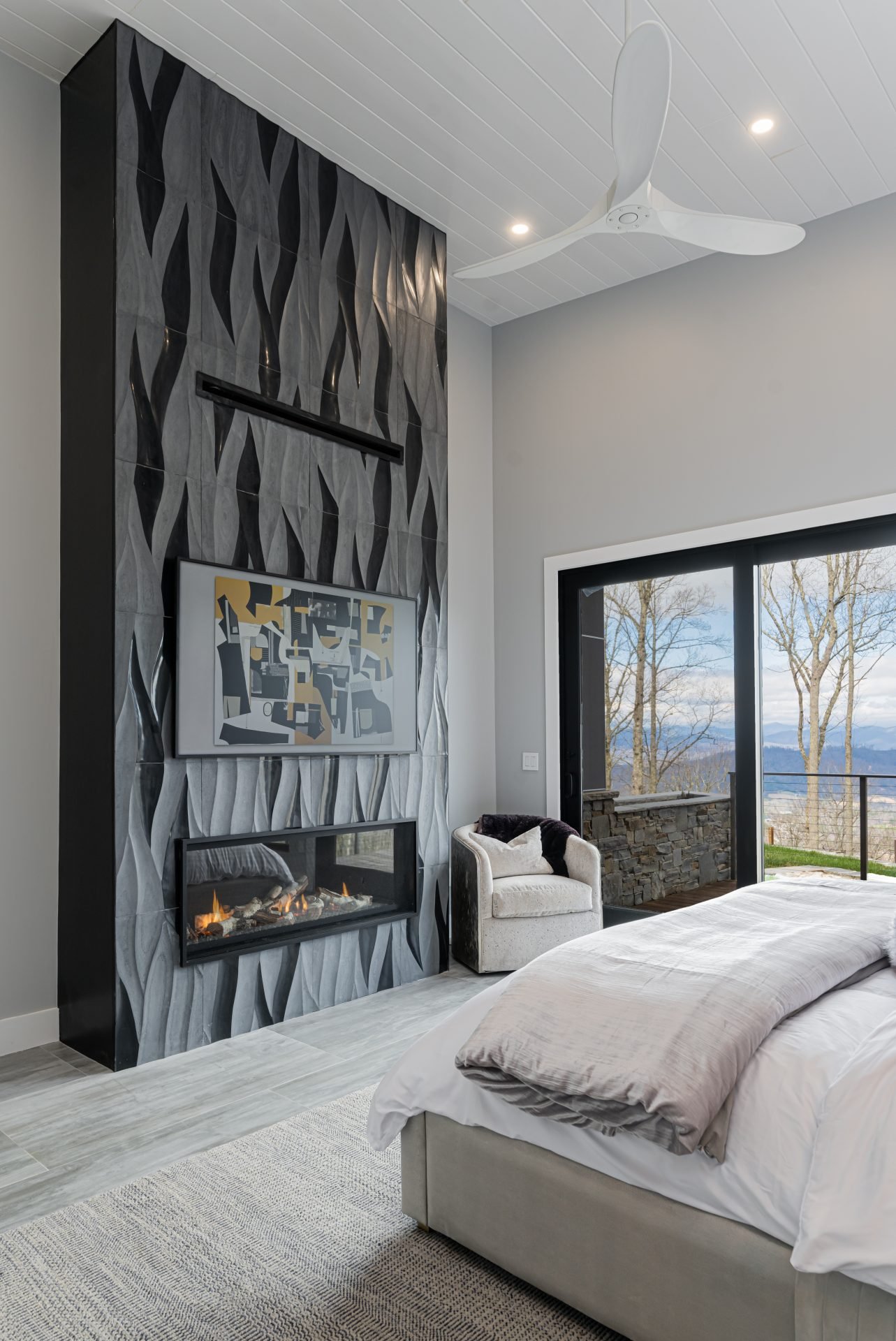 Modern Luxury Bedroom Design Glamorous Color Accents