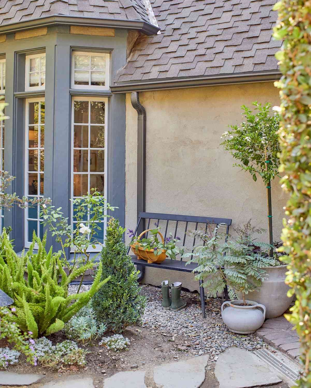 Tiny Front Yard Landscaping Layered Landscaping