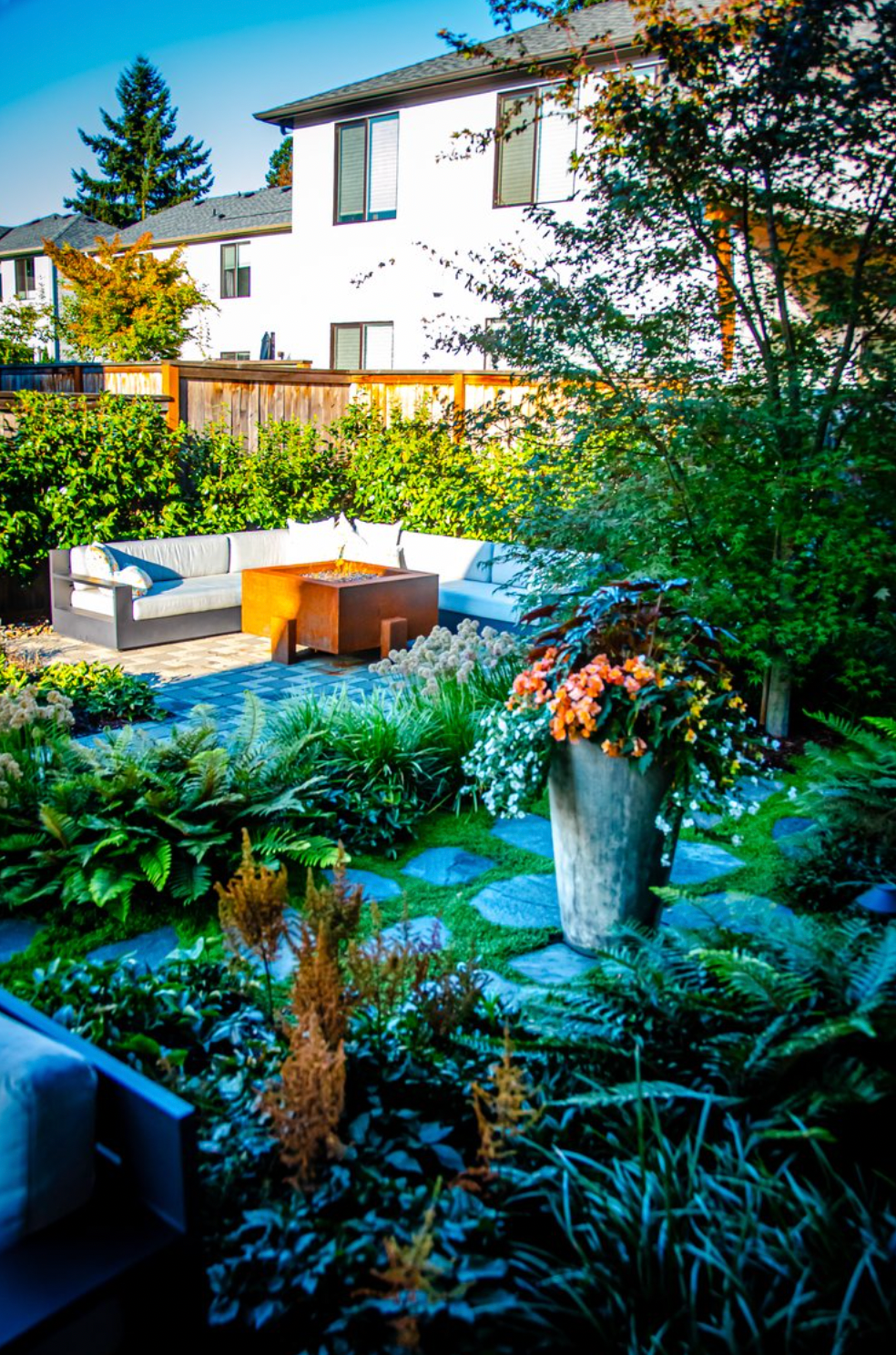 Outdoor Landscaping Customizable Outdoor Spaces