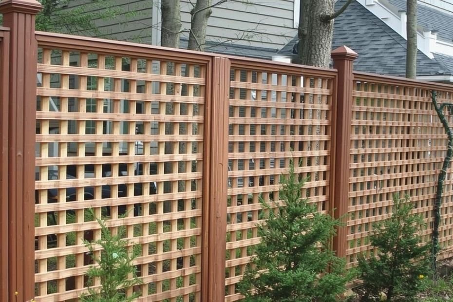 Lattice fence panels